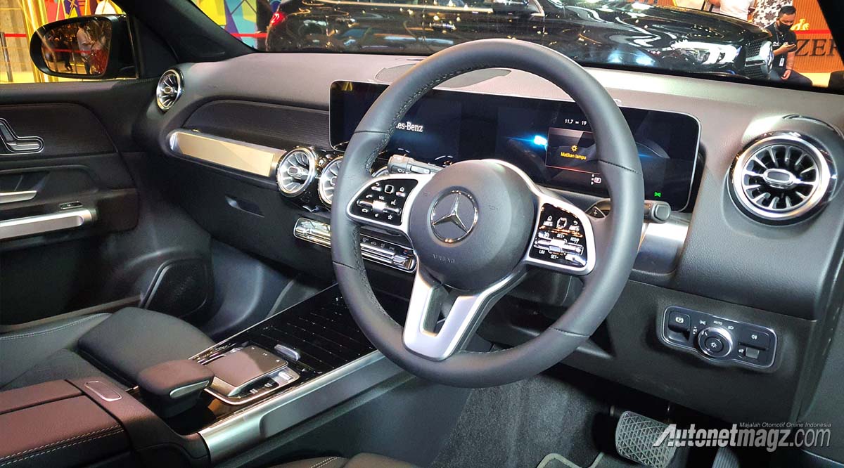 Berita, interior-mercedes-benz-gle450-coupe: Mercedes-Benz Star Expo Jadi Ajang Debut GLE Coupe Baru!