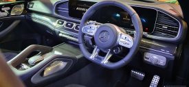 interior-mercedes-benz-gle450-coupe