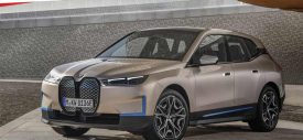 BMW-iX-2022-rear