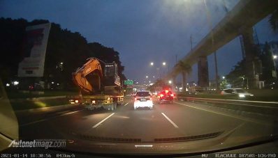 Ditambah Fitur Baru Ini, Xpander Cross Bisa Rekam Konten! Ditambah Fitur Baru Ini, Xpander Cross Bisa Rekam Konten!