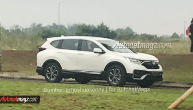 Honda CR-V Turbo Facelift 2021 Sudah Sampai di Indonesia! Honda CR-V Turbo Facelift 2021 Sudah Sampai di Indonesia!