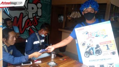 Lawan Pandemi, Yamaha Jatim Bagikan Masker Gratis Lawan Pandemi, Yamaha Jatim Bagikan Masker Gratis