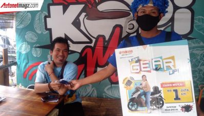 Lawan Pandemi, Yamaha Jatim Bagikan Masker Gratis Lawan Pandemi, Yamaha Jatim Bagikan Masker Gratis