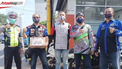 Lawan Pandemi, Yamaha Jatim Bagikan Masker Gratis Lawan Pandemi, Yamaha Jatim Bagikan Masker Gratis