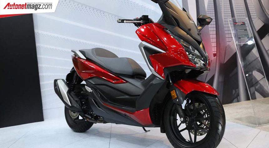 Susul PCX, Astra Honda Hadirkan Forza 250 Terbaru Susul PCX, Astra Honda Hadirkan Forza 250 Terbaru