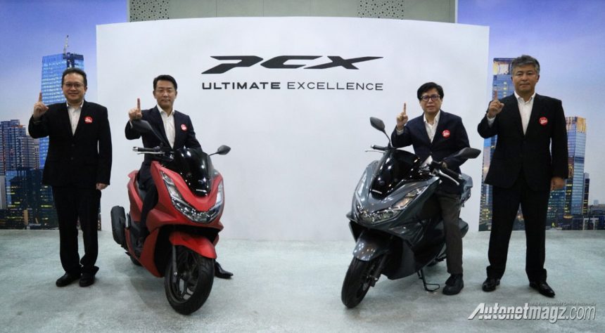 Honda PCX Baru Meluncur, Tampilan Gres dan Mesin 160 cc! Honda PCX Baru Meluncur, Tampilan Gres dan Mesin 160 cc!