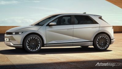 Hyundai Ioniq 5, Bisa Isi Baterai Pakai Tenaga Matahari! Hyundai Ioniq 5, Bisa Isi Baterai Pakai Tenaga Matahari!