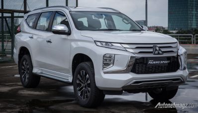 Mitsubishi Pajero Sport Facelift Bisa Konek ke Smartphone!