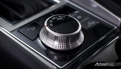 Mitsubishi Pajero Sport Facelift Bisa Konek ke Smartphone!