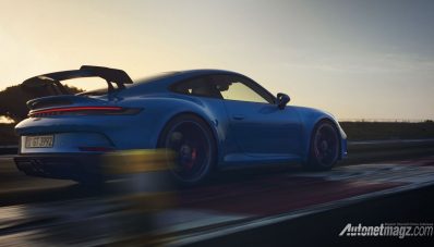 Porsche 911 GT3 2021 Tetap Galak Tanpa Turbo! Porsche 911 GT3 2021 Tetap Galak Tanpa Turbo!