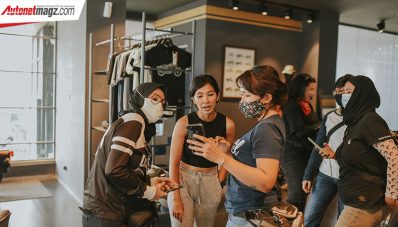 Sisterhood on The Road : Cara Royal Enfield Sambut Hari Perempuan Sisterhood on The Road : Cara Royal Enfield Sambut Hari Perempuan