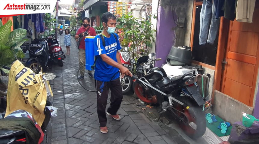 Berita, Yamaha-Jatim-Desinfektan-Gratis: Yamaha Jatim Beri Layanan Cek Kesehatan Gratis di Surabaya