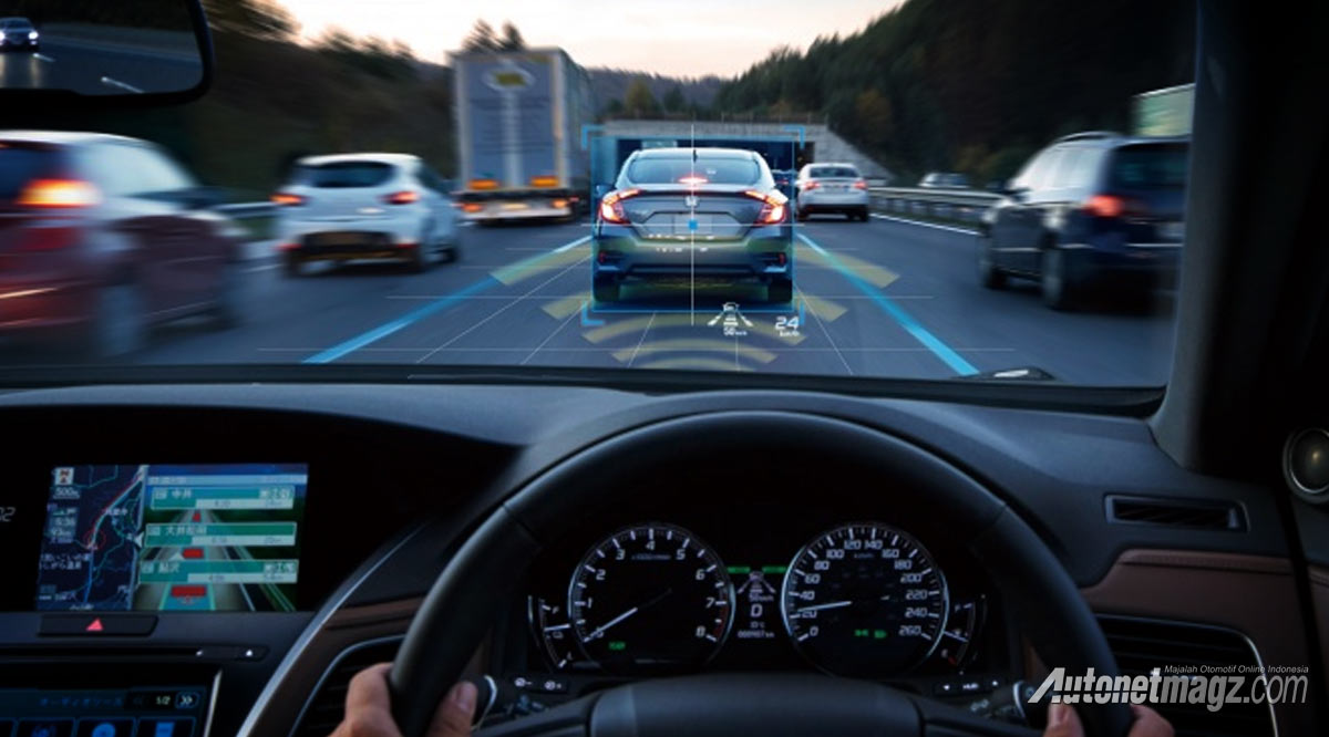 Berita, honda-sensing-elite: Autopilot Honda Ini Lebih Canggih dari Tesla, Bisa Apa?