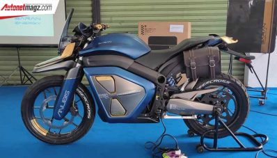 Baran Anubis Cruisercross : Melampaui Waktu Baran Anubis Cruisercross : Melampaui Waktu