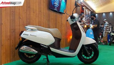 IIMS Hybrid 2021 : Benelli Luncurkan 2 Skuter IIMS Hybrid 2021 : Benelli Luncurkan 2 Skuter