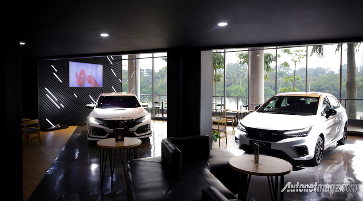 Berita, dreams-cafe-senayan-park: Honda Buka Kafe Paling “Racing” di Indonesia, Ada Menu Spesial!