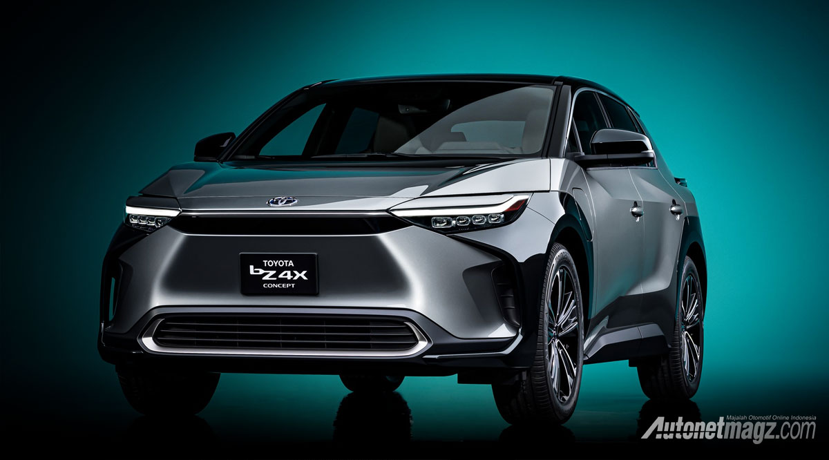 Berita, toyota-bz4x-mobil-listrik: Kejar Rival, Toyota Perkenalkan Konsep Mobil Listrik!