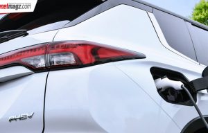 Mitsubishi Outlander PHEV 2022 : Jadi 7-Seater