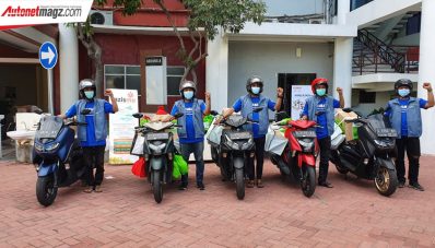 Yamaha Jatim Sediakan N-MAX Untuk Antar Paket Isoman Yamaha Jatim Sediakan N-MAX Untuk Antar Paket Isoman