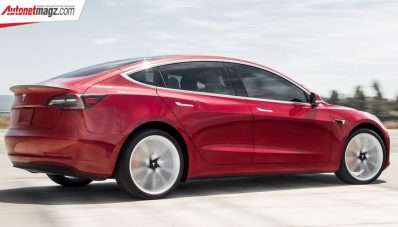 Tesla Laris Manis di Singapura, Laku 1.200 Unit!! Tesla Laris Manis di Singapura, Laku 1.200 Unit!!