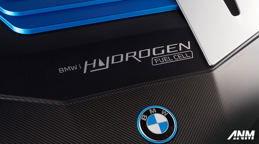 Berita, Launching BMW iX5 Fuel Cell: BMW iX5 Hidrogen Diperkenalkan di Munich Motor Show