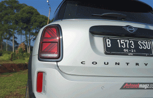 Lampu Sein Union Jack Mini : Unik Sekaligus Berbahaya