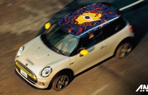 Mini Ajak Seniman Gunakan Atap Mobil Jadi Kanvas Karya Seni