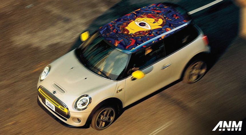 Mini Ajak Seniman Gunakan Atap Mobil Jadi Kanvas Karya Seni Mini Ajak Seniman Gunakan Atap Mobil Jadi Kanvas Karya Seni