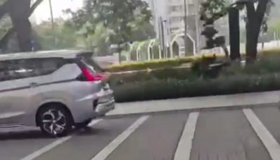 Mitsubishi Xpander Facelift Terjepret, Pakai Wajah Depan Baru! Mitsubishi Xpander Facelift Terjepret, Pakai Wajah Depan Baru!