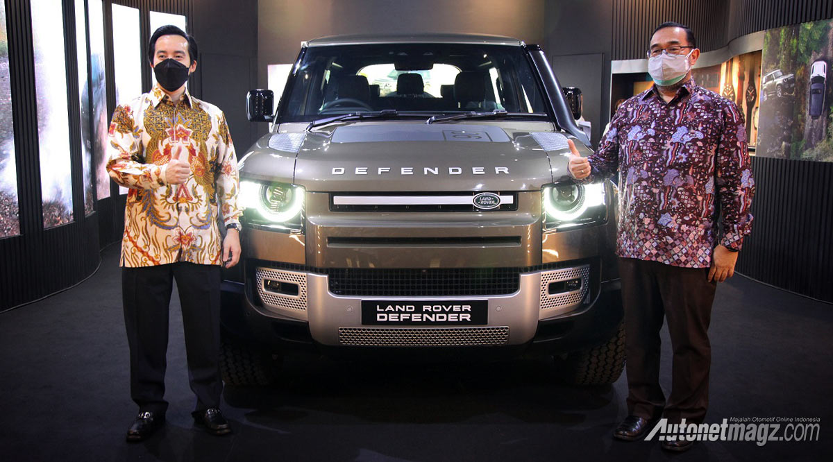 Berita, pameran-jaguar-land-rover: Jaguar Land Rover Buka Display Bertema No Time To Die!