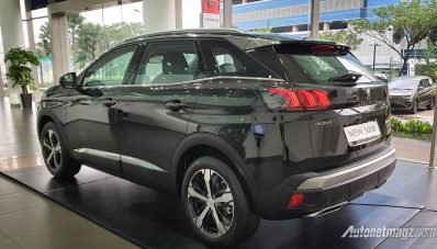 Peugeot 3008 dan 5008 Facelift Resmi Hadir, Permak Tipis-Tipis! Peugeot 3008 dan 5008 Facelift Resmi Hadir, Permak Tipis-Tipis!
