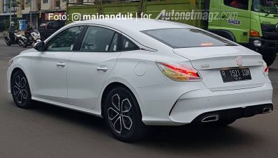 All New MG 5 Sedan Diuji Jalan, Masuk Kelas Mana?