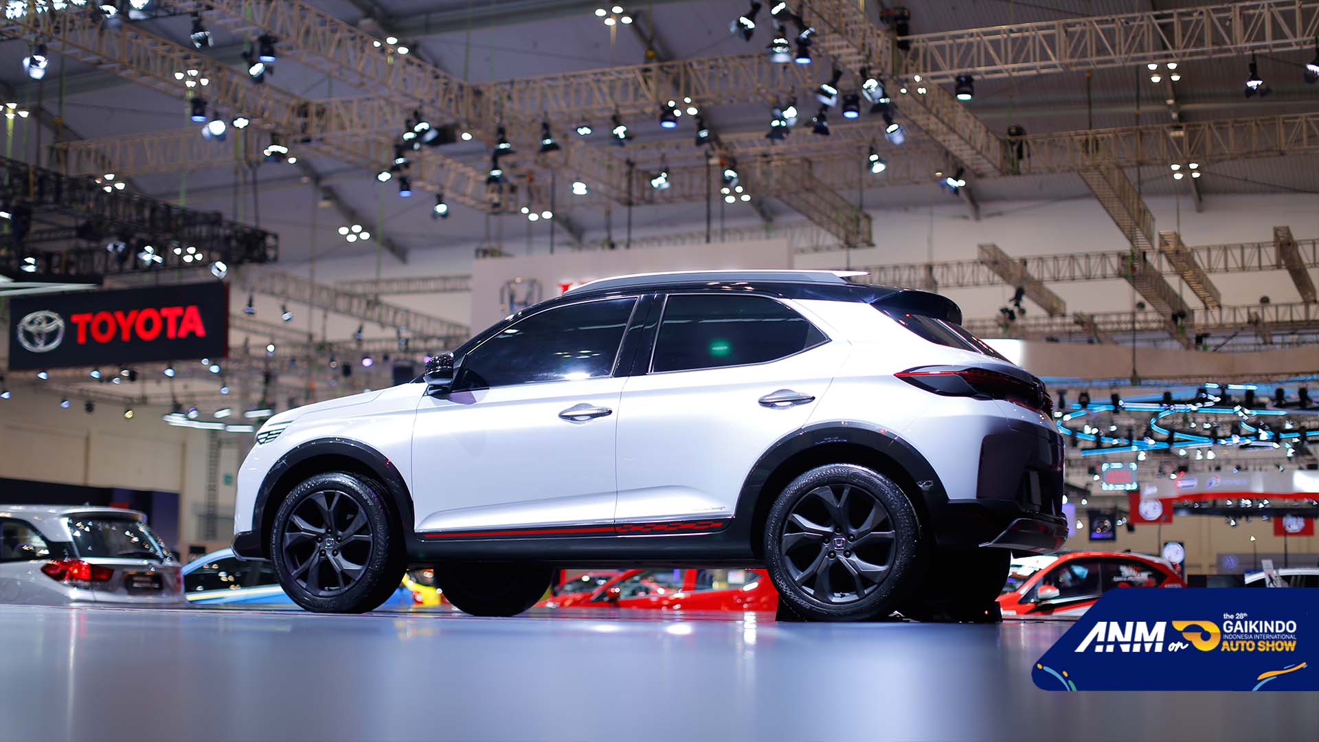 Berita, Foto foto Honda SUV RS Concept: GIIAS 2021 : Foto Lengkap Honda SUV RS Concept, Emang Ganteng!
