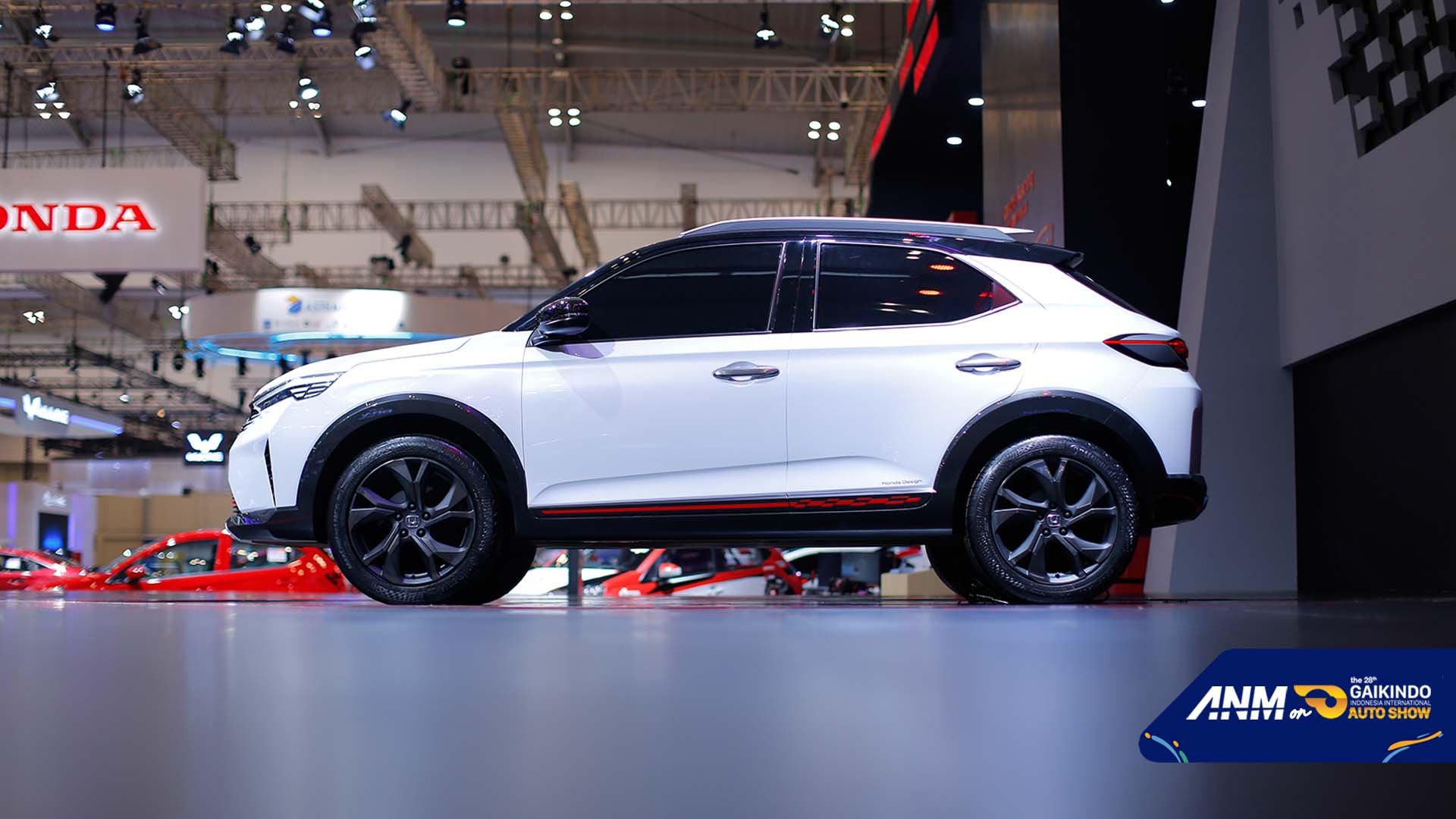 Berita, Honda SUV RS Concept samping: GIIAS 2021 : Foto Lengkap Honda SUV RS Concept, Emang Ganteng!