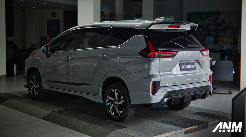 Berita, New Mitsubishi Xpander 2021 Surabaya: New Mitsubishi Xpander & Xpander Cross Sapa Publik Jatim, Sudah Bisa Dicoba!