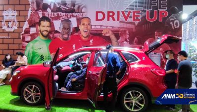 GIIAS 2021: MG Dikepung Oleh Fans Liverpool FC, Ada Apa?