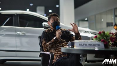 New Mitsubishi Xpander & Xpander Cross Sapa Publik Jatim, Sudah Bisa Dicoba! New Mitsubishi Xpander & Xpander Cross Sapa Publik Jatim, Sudah Bisa Dicoba!