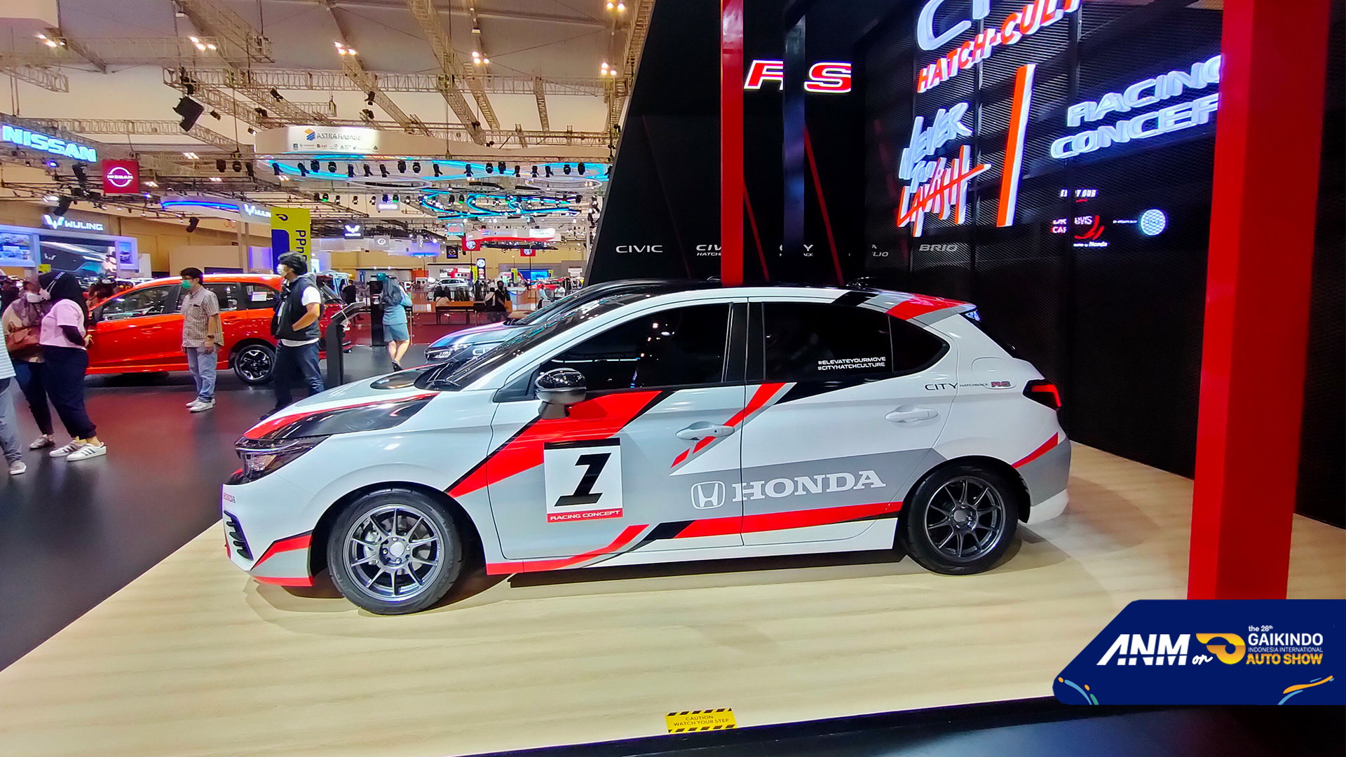 Berita, city-hatch-racing-2: GIIAS 2021: Honda Tampilkan Honda City Hatchback Racing Concept 2022