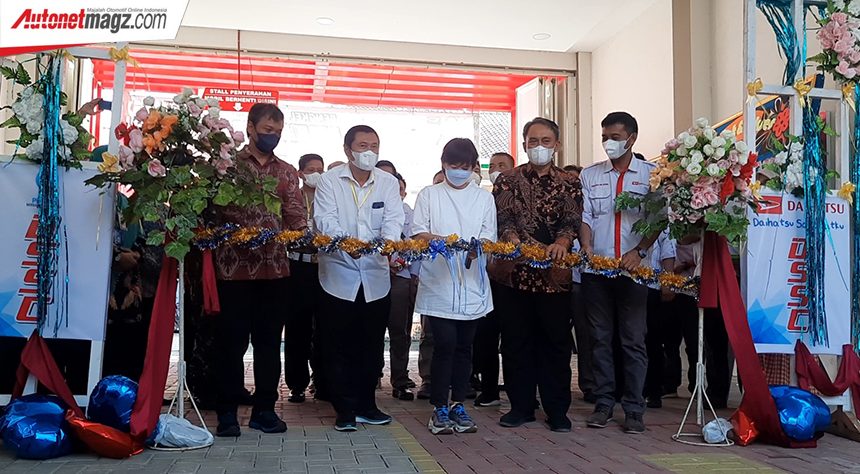 Bengkel Sahabat Daihatsu Jadi Sarana Peningkatan Kualitas Pendidikan SMK Bengkel Sahabat Daihatsu Jadi Sarana Peningkatan Kualitas Pendidikan SMK