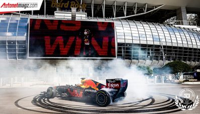 Honda Akhiri Laga Di Ajang F1, Ditutup dengan Kemenangan Max Verstappen Honda Akhiri Laga Di Ajang F1, Ditutup dengan Kemenangan Max Verstappen