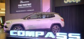 jeep-compass-front