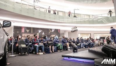 Honda Surabaya Resmi Serahkan 50 Unit Pertama All New BR-V ke Konsumen Honda Surabaya Resmi Serahkan 50 Unit Pertama All New BR-V ke Konsumen