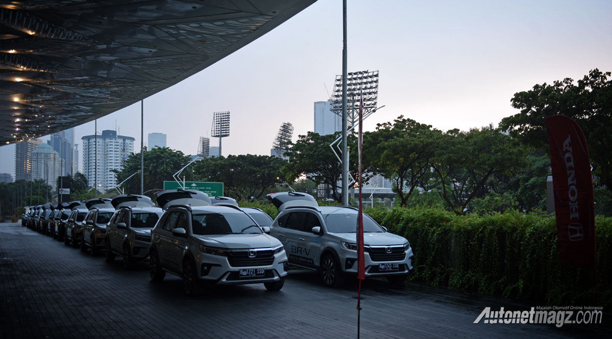 Berita, harga-honda-brv-baru: Test Drive Honda BR-V Jakarta-Solo, Enak Buat Jalan Jauh!