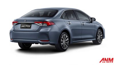 New Toyota Corolla Altis 2022 : Fitur Makin Komplit, TSS Makin Canggih!