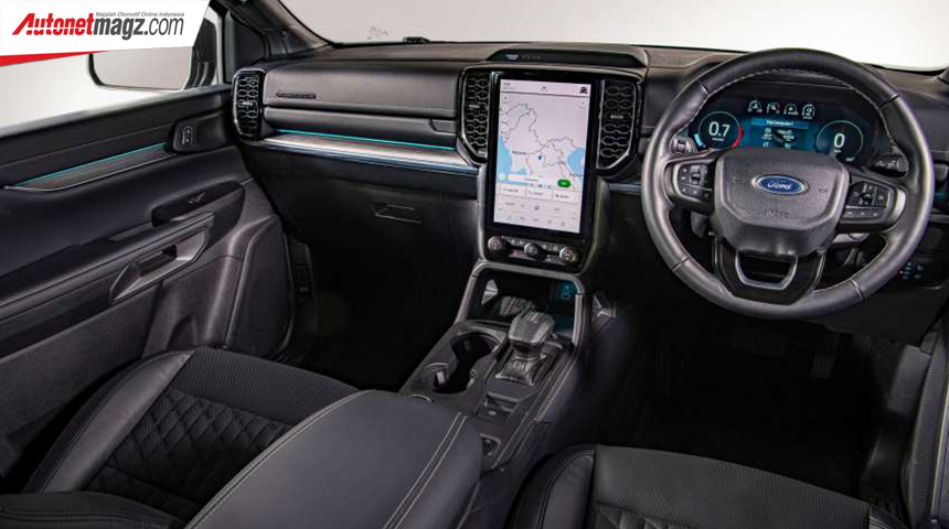 Berita, ford-everest-titanium-interior: All New Ford Everest dirilis di Thailand! Pakai Mesin 2.0 Turbo