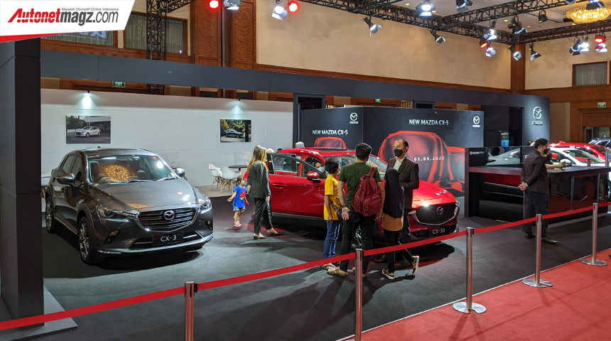 Berita, gjaw-2022-mazda-booth-1: GJAW 2022 : Mazda Hadirkan Model Dan Program Menarik