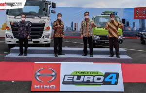 Sambut Euro 4, Hino Motors Resmikan Update Lini Modelnya Sambut Euro 4, Hino Motors Resmikan Update Lini Modelnya