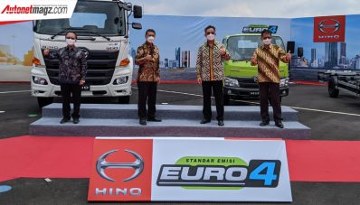 Sambut Euro 4, Hino Motors Resmikan Update Lini Modelnya Sambut Euro 4, Hino Motors Resmikan Update Lini Modelnya