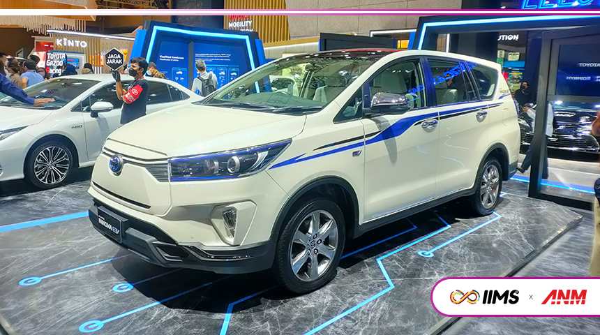 Berita, innova-ev: IIMS 2022 : Toyota Perkenalkan Toyota Kijang Innova EV Concept