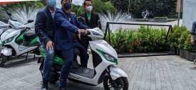 smoot-tempur-grab-2022-indonesia-swap-charging